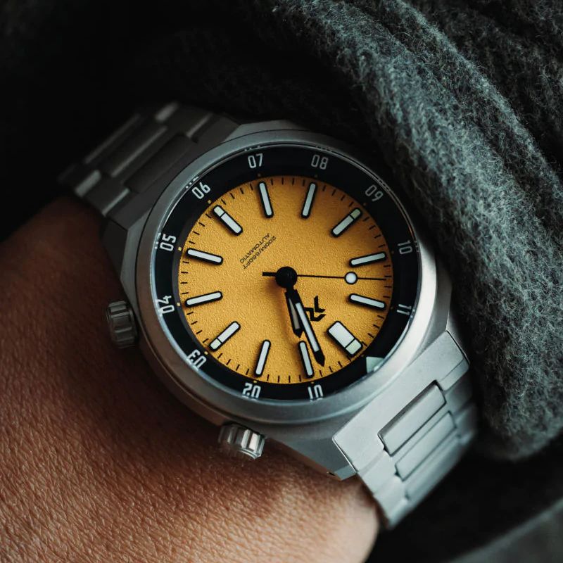 RZE Resolute Super Compressor - Medallion Yellow (Titanium