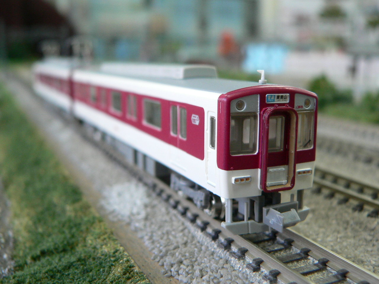 グリーンマックスの塗装済みキットを組み立てた近鉄1026系6両と