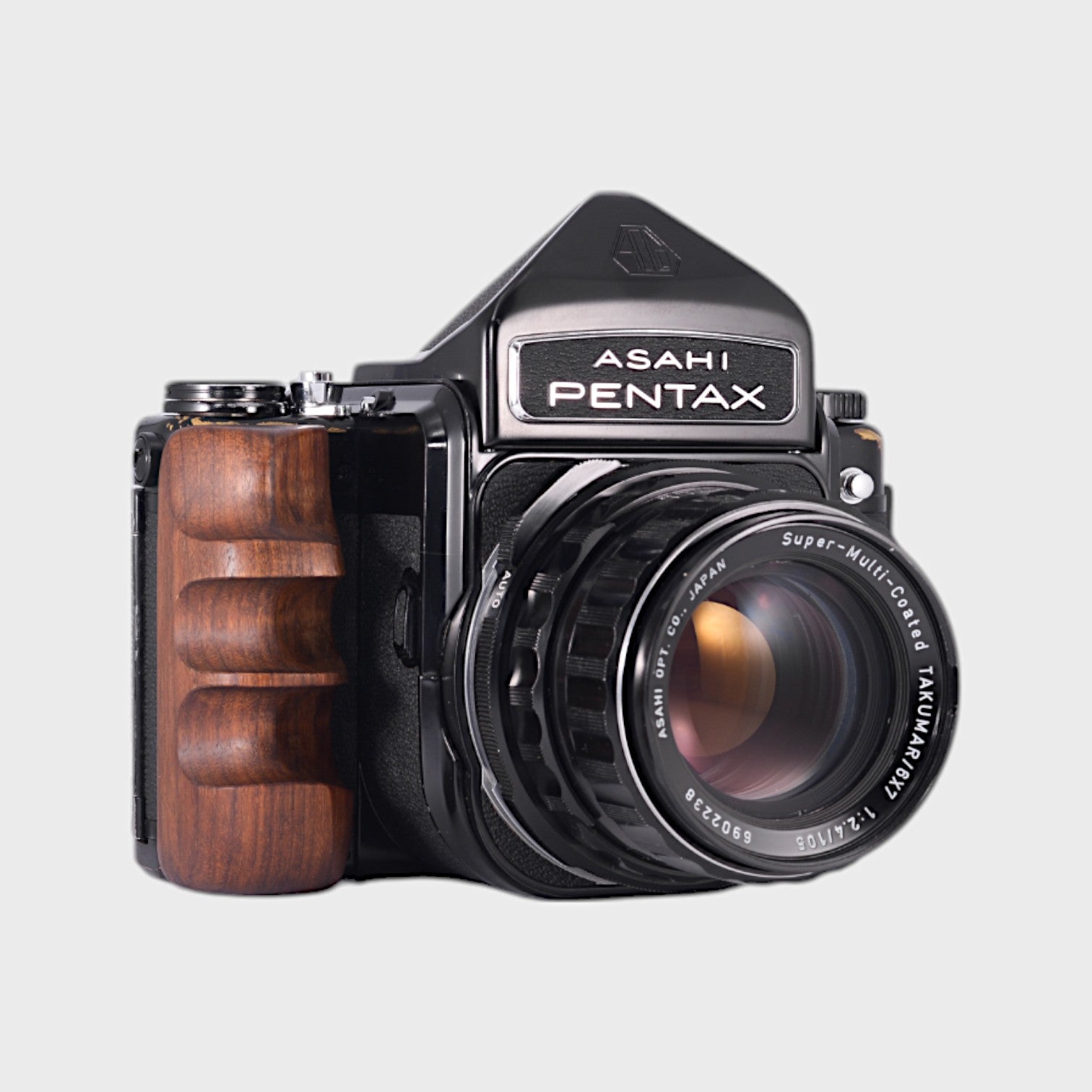 Pentax 6x7 Medium Format film camera with 105mm f2.4 lens – Mori