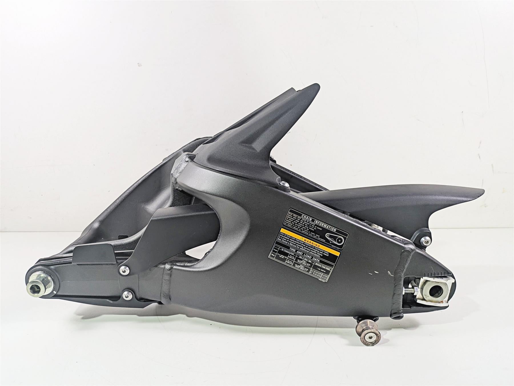 2024 Kawasaki ZX6R ZX636 Ninja Rear Swingarm Swing Arm Axle Set