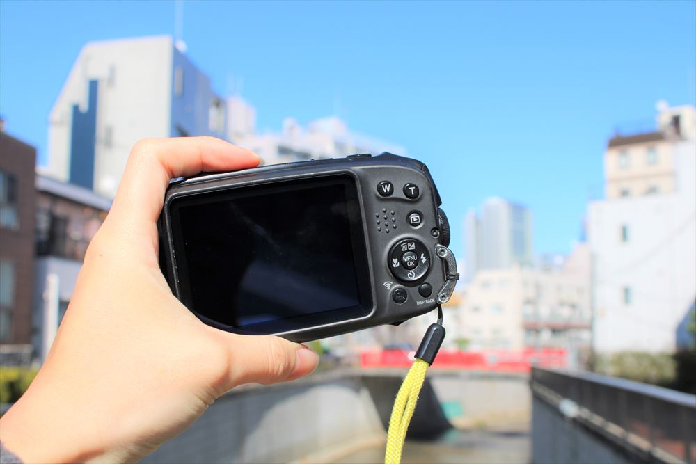 格安レンタル] FUJIFILM（フジフィルム） 防水カメラ FINEPIX XP130 2