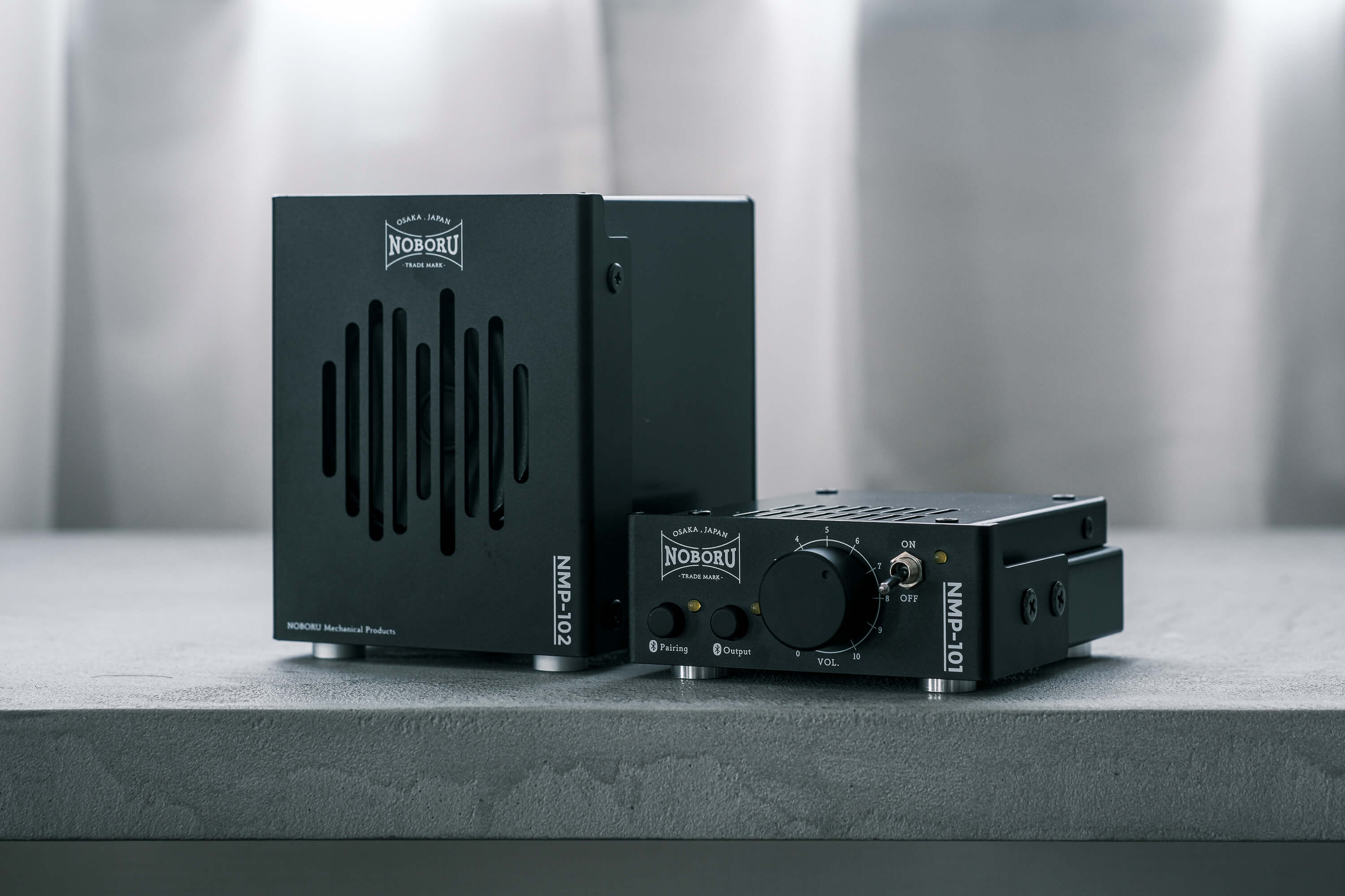 スタックアンプ/金属製ボックススピーカー型【ブラック】 | ノボル電機