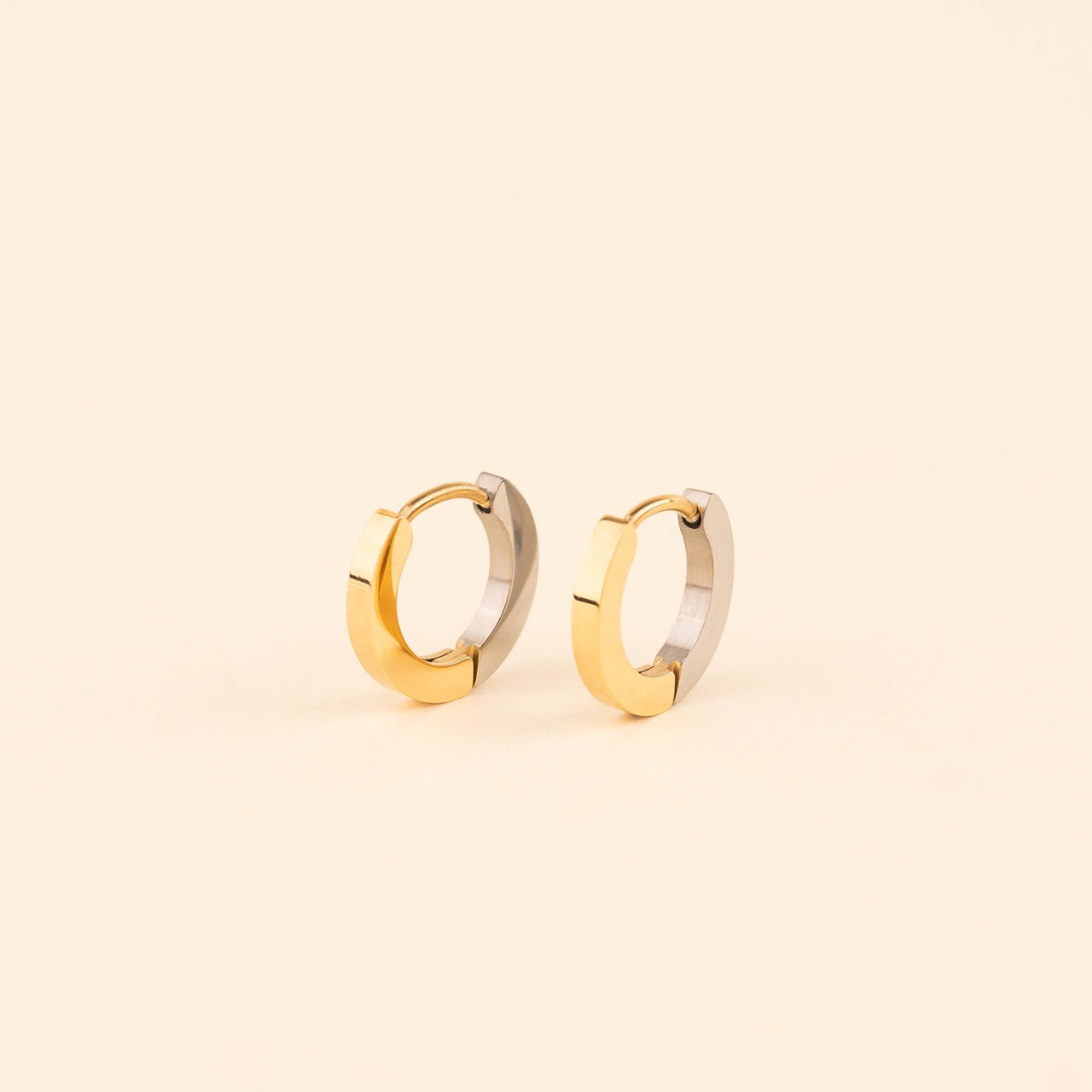 Split Metal Huggie Hoop Earrings – Oh Clementine