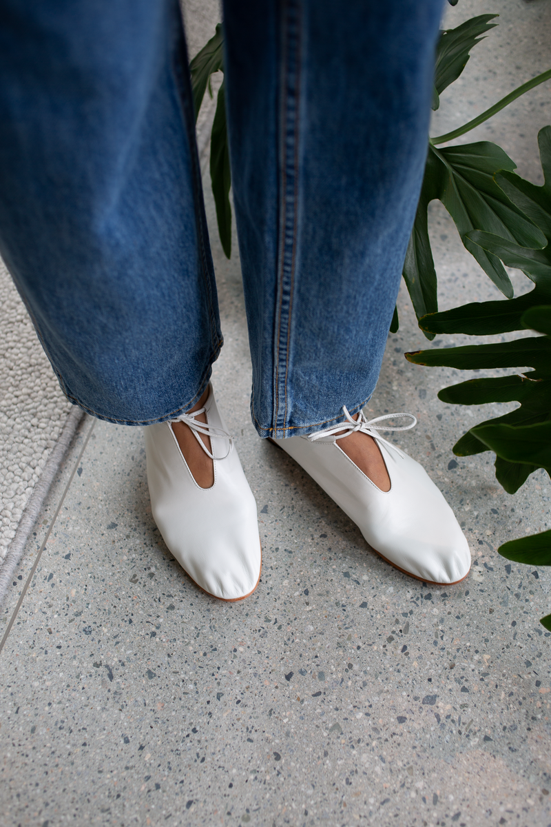 Martiniano | Glove Bootie | White – One of a few