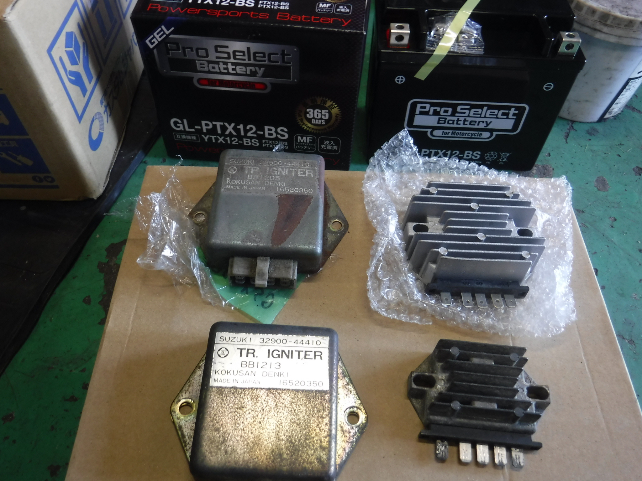 gsx400e ザリ用 KOKUSAN DENKI イグナイターセット gsx400e ザリ用