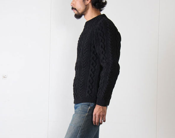 デニムヤーンクルーネックセーター ハンドニット ケーブル編み/全2色