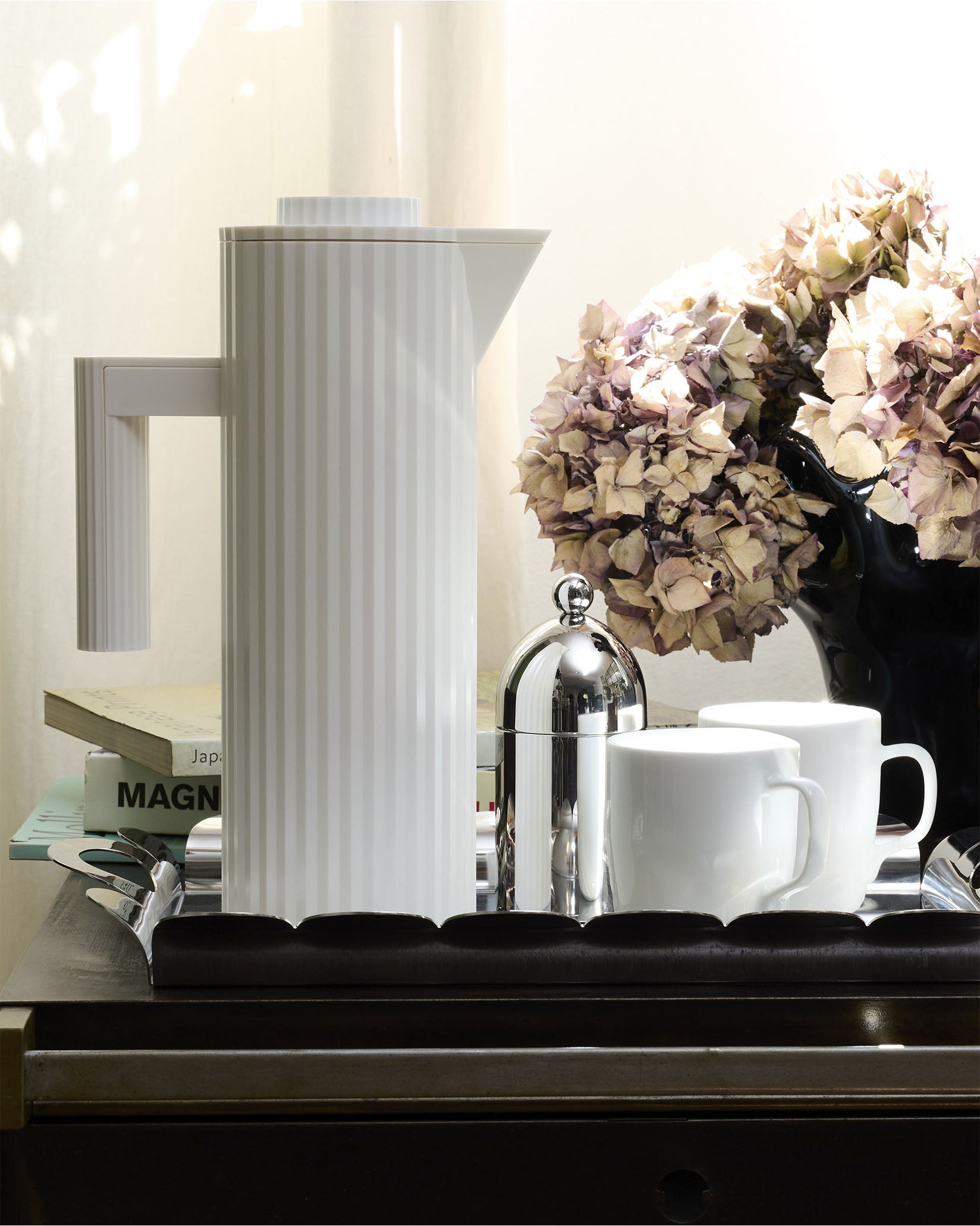 Plissé Thermo Insulated Jug By Michele De Lucchi | Alessi