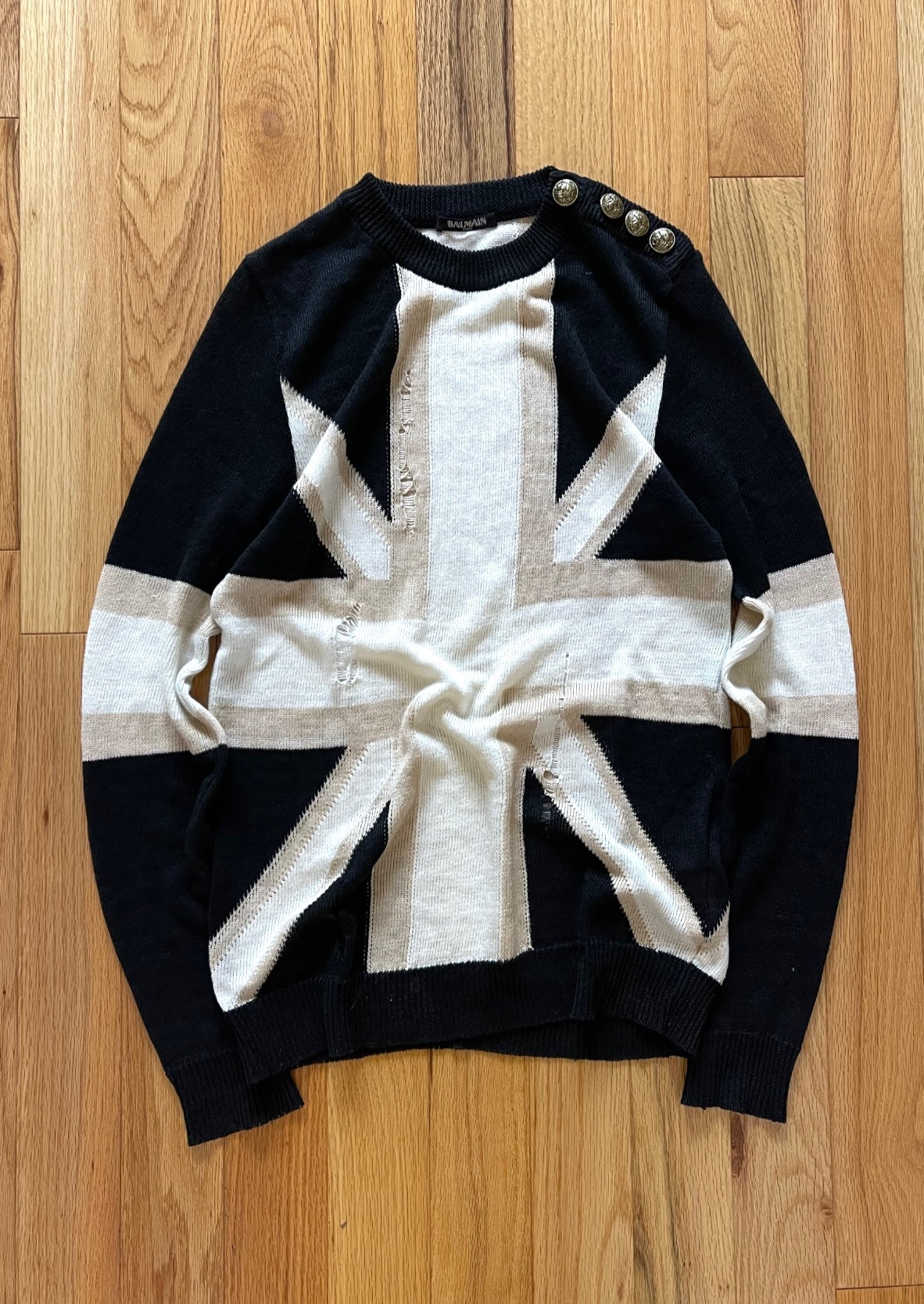 Spring Summer 2016 Balmain 'Union Jack' Distressed Flag Knit