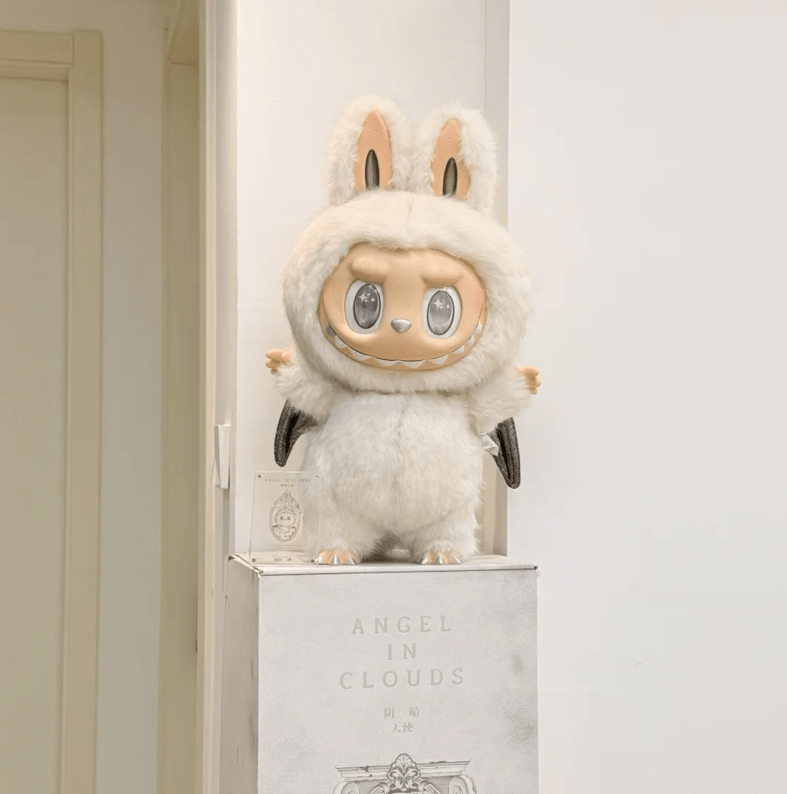 ANGEL IN CLOUDS ZIMOMO ジモモ POPMART POP MART THE MONSTERS ANGEL