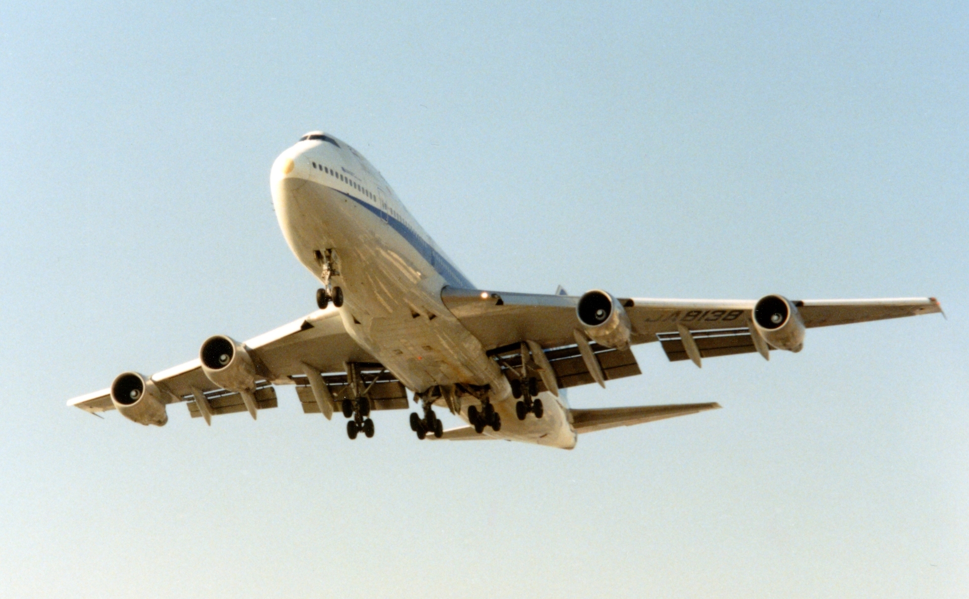ちょっと懐かしい写真ですが・・ANAのB747SR-100・・ | JA8094's