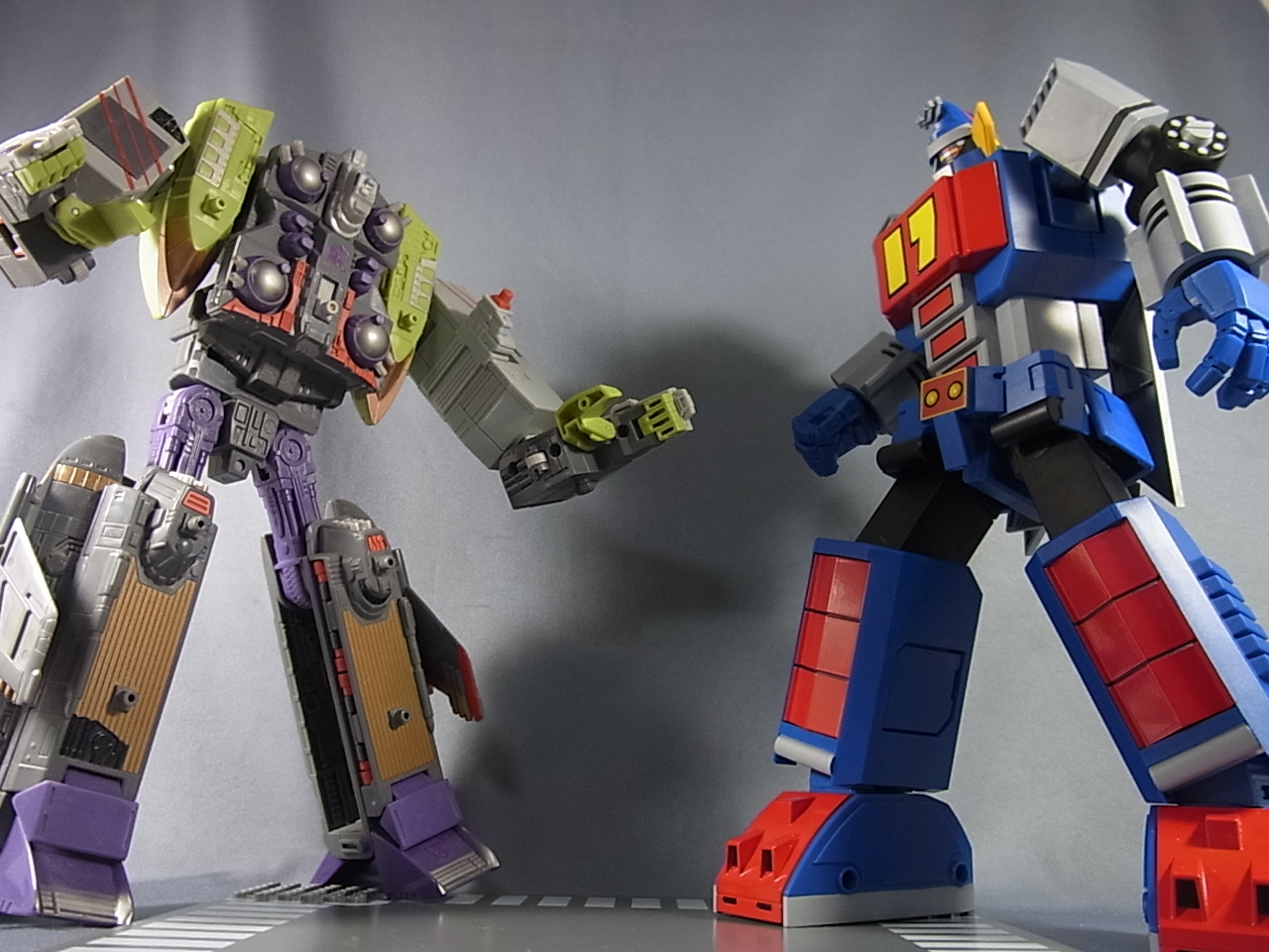 むかえうつのは、大鉄人（ワールドスコープ 大鉄人17で遊ぼう） - ひげ