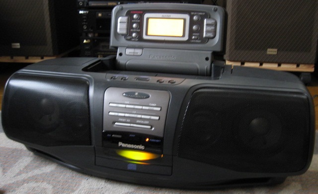 懲りずにラジカセ。Panasonic RX-DT07 - SALTAWAY - Junk Audio