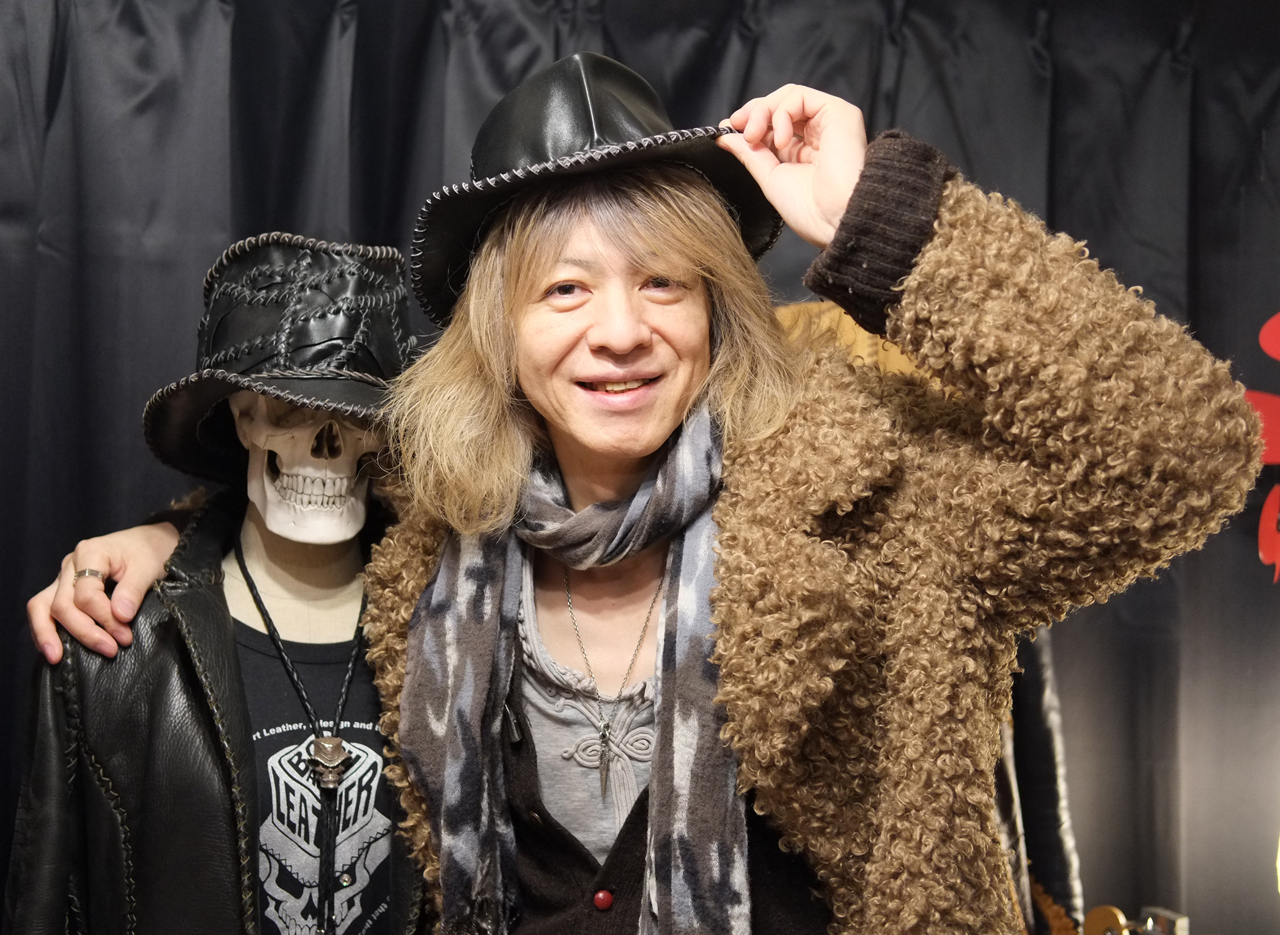 アート・デザイン・音楽 GLLET 2002 WALKING HAT BOY アート・デザイン