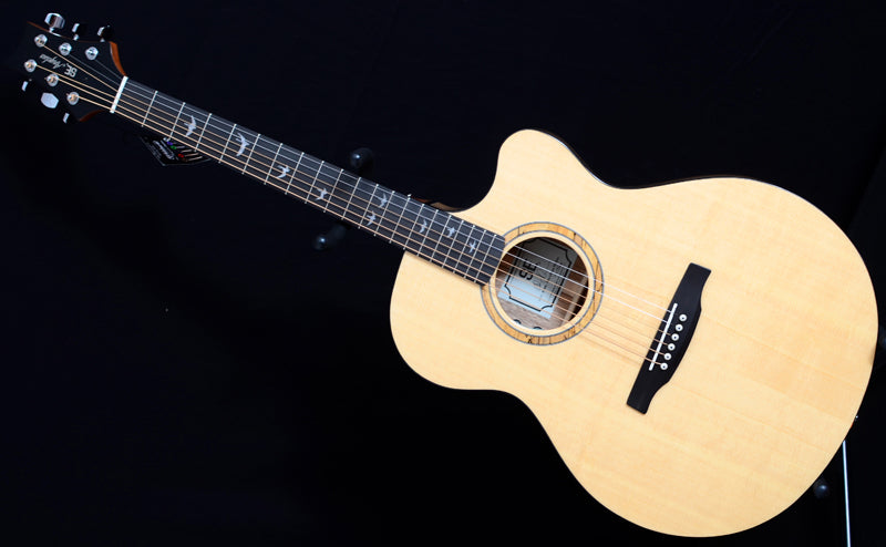 DSC_9322_9e66950d-569f-4d71-