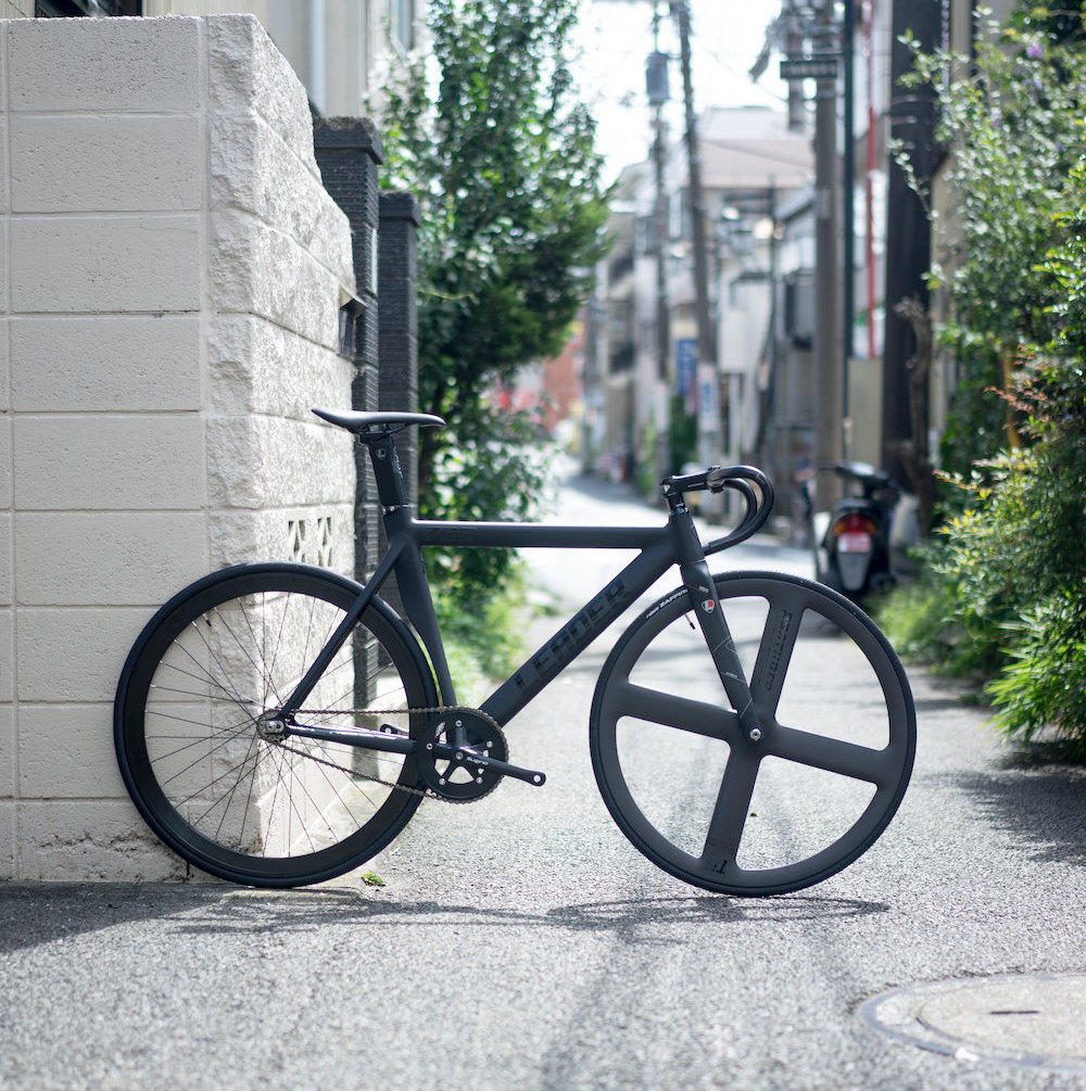 往年のストリートスタンダード | ブローチャーズ - BROTURES ONLINE