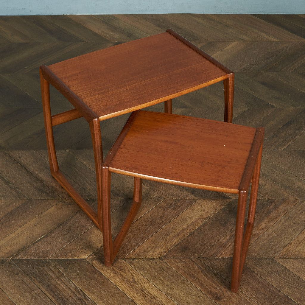 英国ヴィンテージ ネストテーブル #81713 – camori ヴィンテージ家具