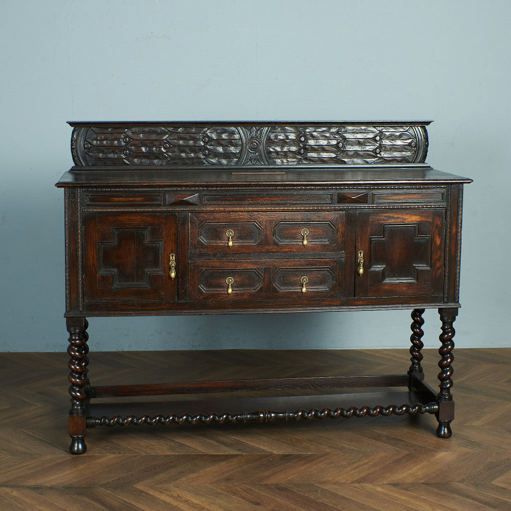 EGK44 イタリア製 猫脚 彫刻 1人掛けソファ ロココ様式 シングルソファ