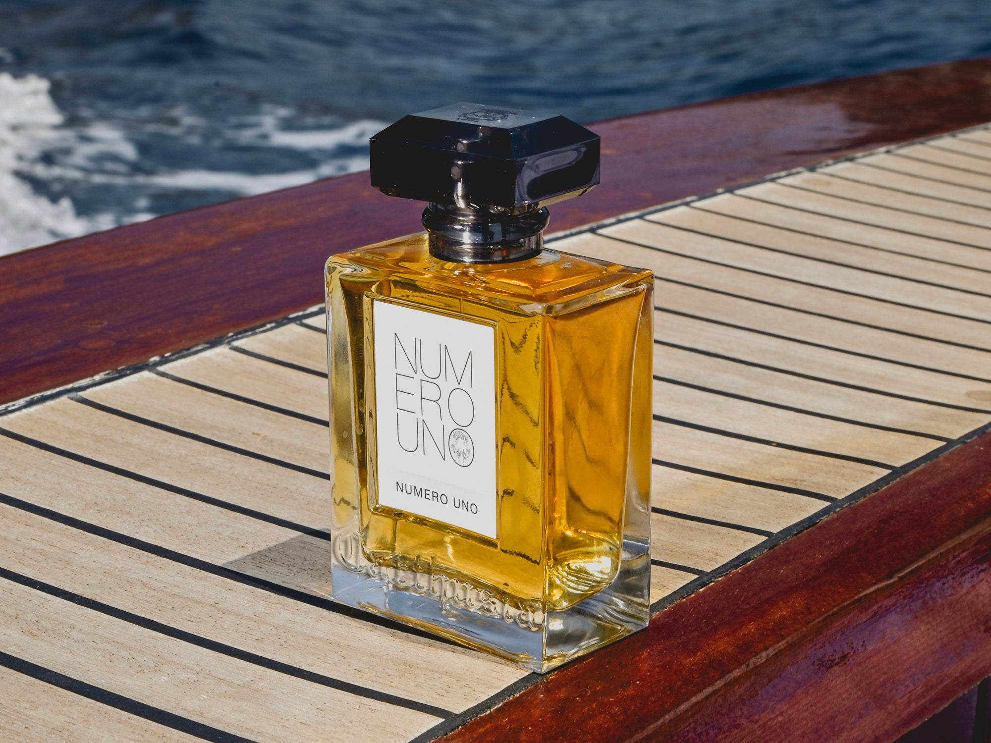 Numero Unoヌーメロウーノ – Carthusiaオンラインストア