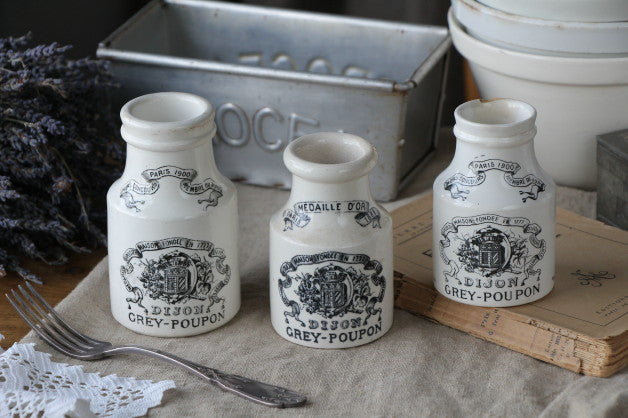 ディゴワン・サルグミンヌ窯のマスタードボトル フランスアンティーク