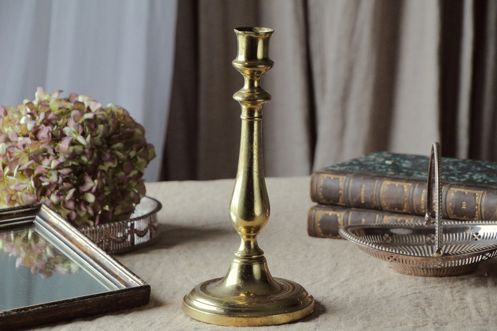 真鍮製キャンドルスタンド（高さ25.5cm） フランスアンティーク