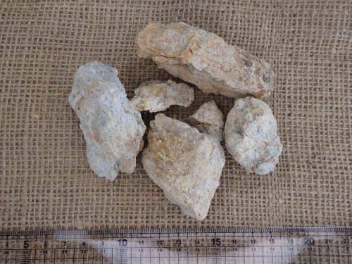 株式会社チエ-オンラインショップ / ラジウム含有鉱石 原石 サイズ無