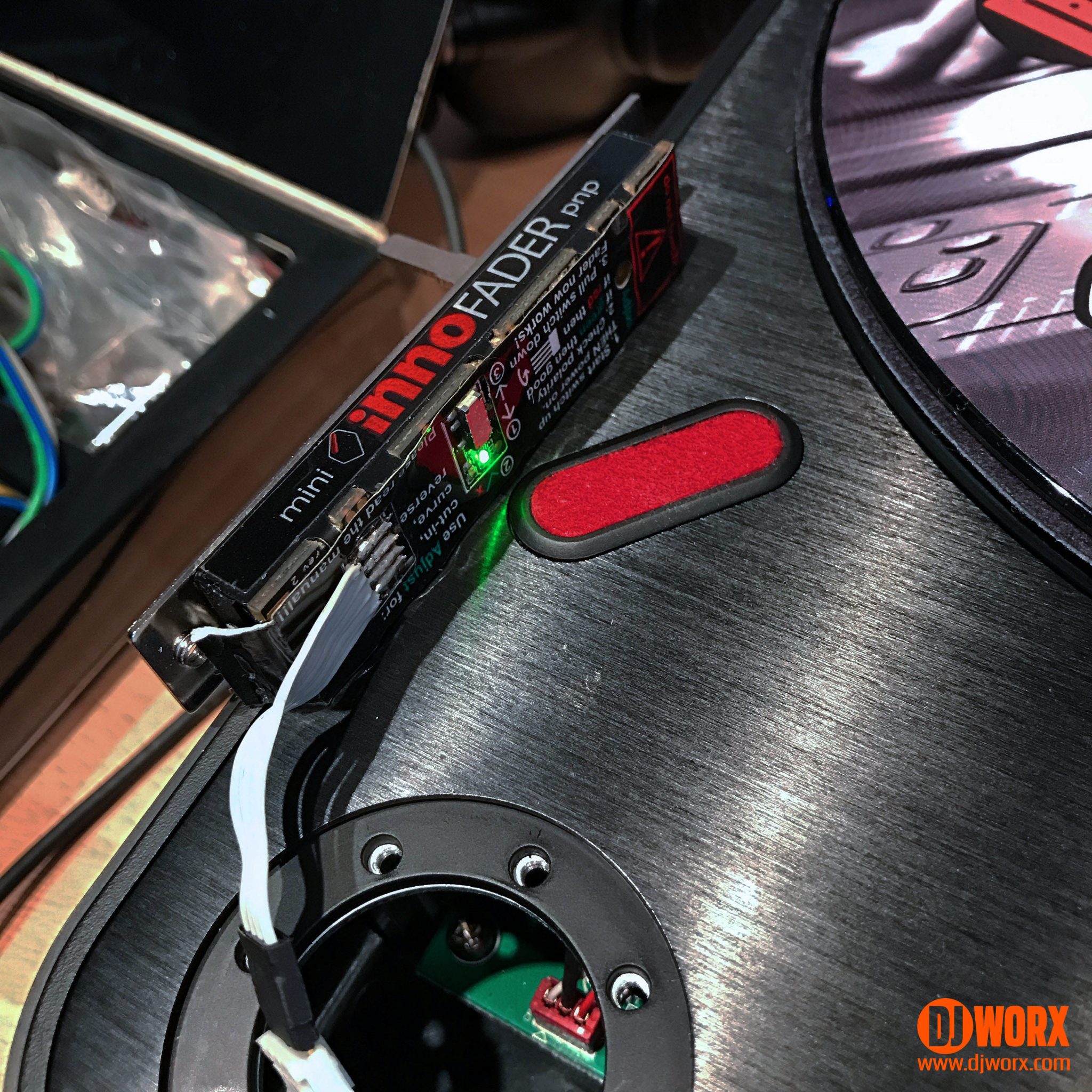 REVIEW: Numark PT01 Scratch portable turntable – DJWORX