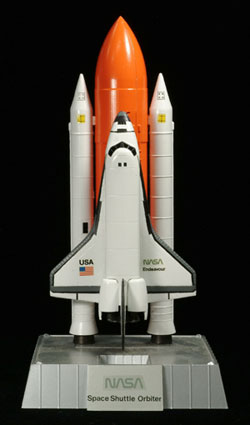 1/288 スぺースシャトル – 名城・伝統美 プラモデル | 童友社公式