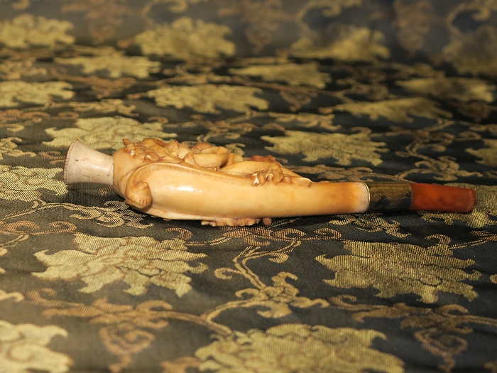 古代ギリシャ風豪華細密高浮彫り肉厚海泡石パイプ（メシャムパイプ