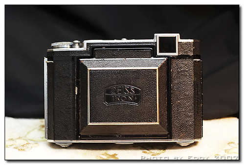 老機重現：Zeiss ikon SUPER IKONTA 532/16