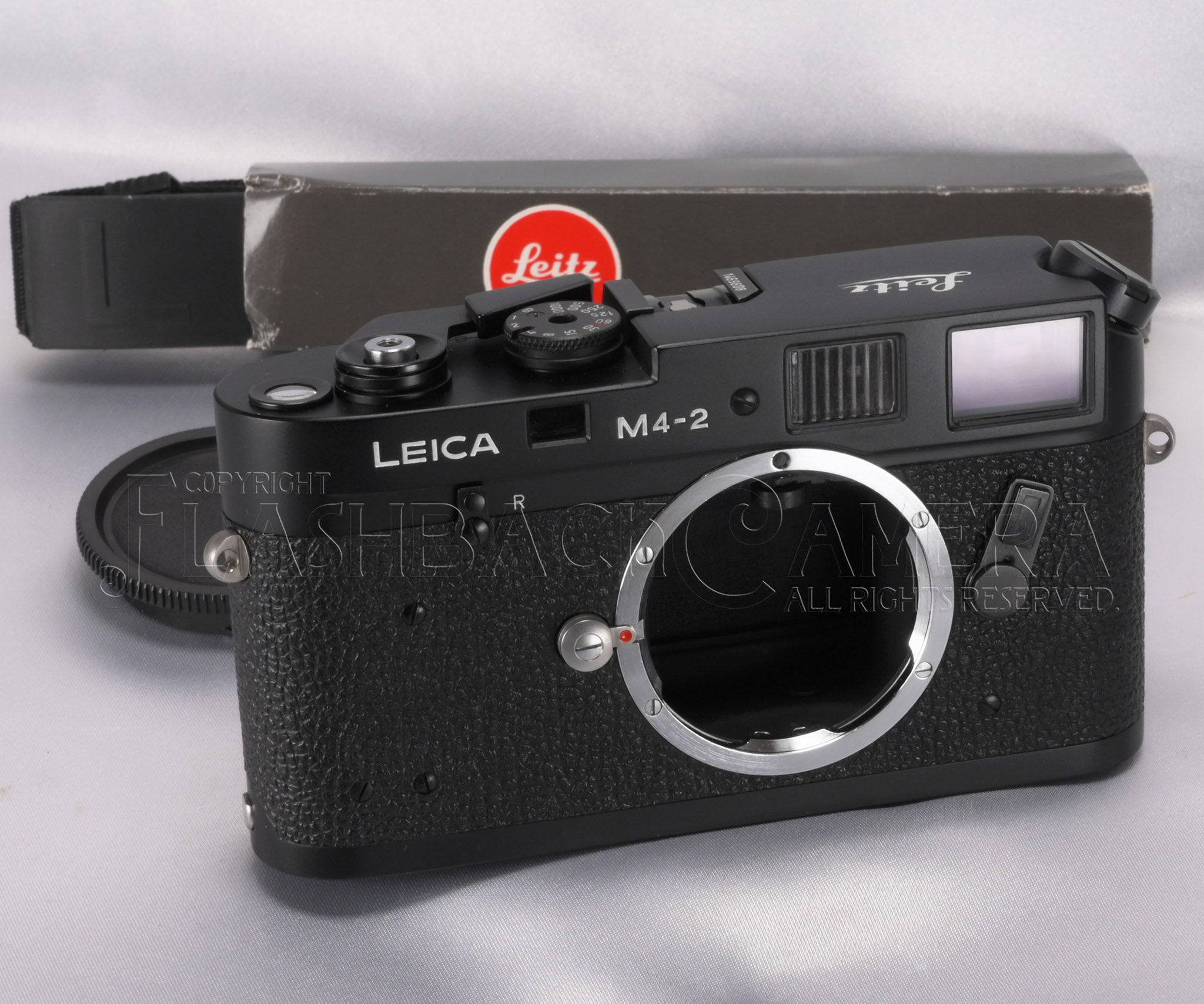 Leica M4-2 Black Chrome – FLASHBACK CAMERA