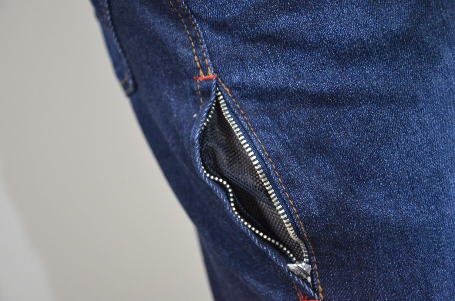 KUSHITANI K-1960 EXPAND CORDURA® DENIM - HYPERMOTARD CRF250RALLY