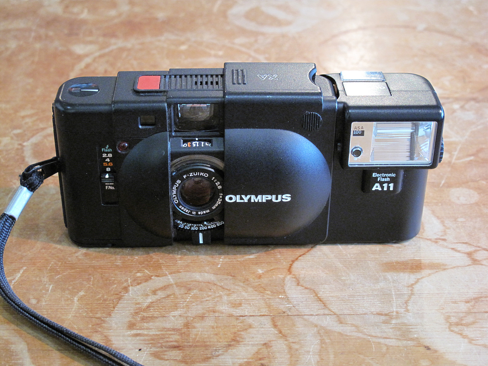 OLYMPUS XA | イエネコカメラ 名古屋市 中古フィルムカメラを修理販売
