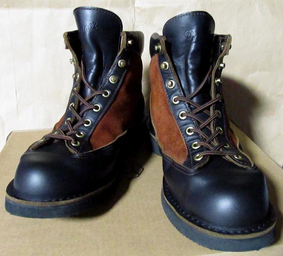 そしてまた増える。 DANNER LIGHT LOVEJOY(ﾀﾞﾅｰﾗｲﾄ ﾗﾌﾞｼﾞｮｲ) | 読書と