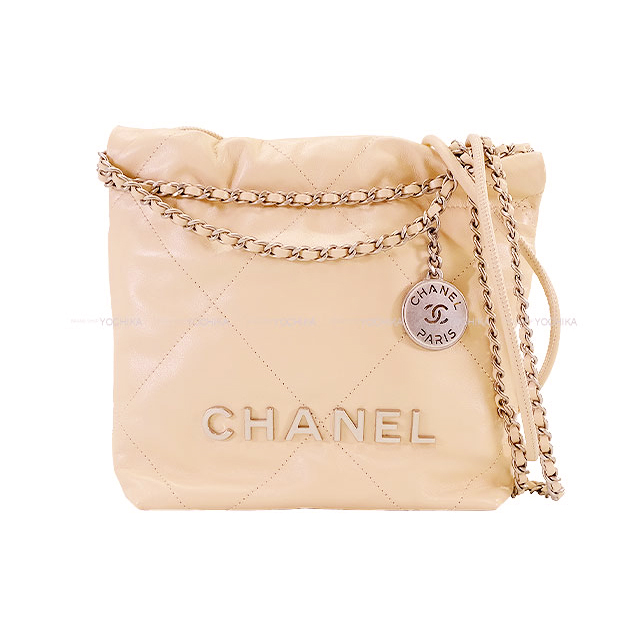 CHANEL シャネル ショルダーバッグ シャネル22 ミニ マトラッセ メダル