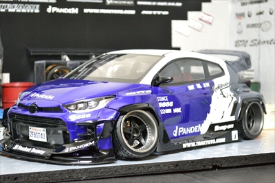 Round.197 アディクション製 GRヤリス PANDEM GXPA16 [AD-RB5] 3カラー