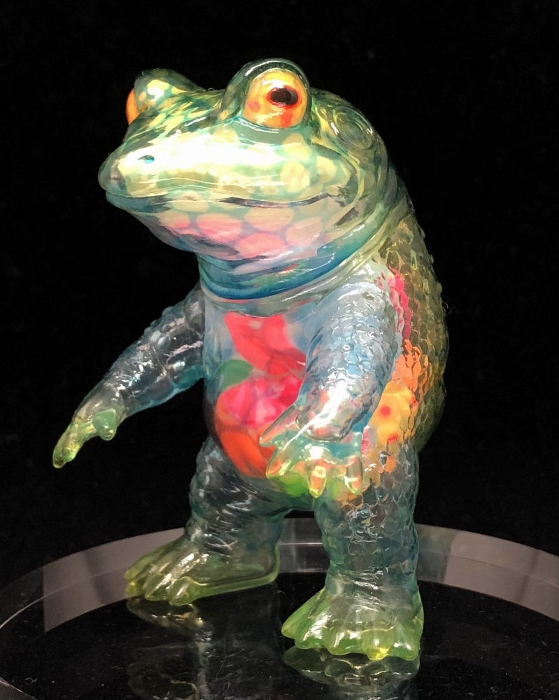 タケピコ x One up. ケロンガ 「てにをは」カスタム 抽選販売 受付開始