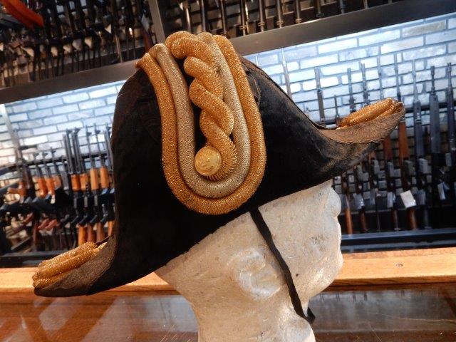 過ぎし帝国の遺産「日本海軍大佐正肩章＆佐官用正帽」帽子と肩章