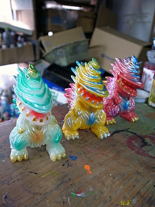 Gizalla（ギザラ） 後藤彩色所 3rd 彩色版 | 立体怪獣作家｜gumtaro