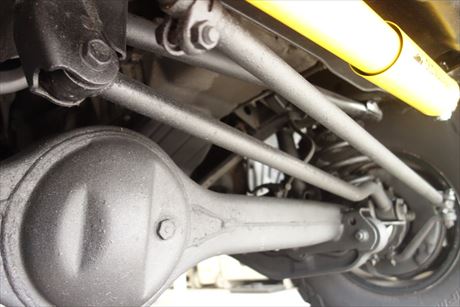 ランクル80のラテラルロッド | 4WD・四駆カスタム シューエイの毎日