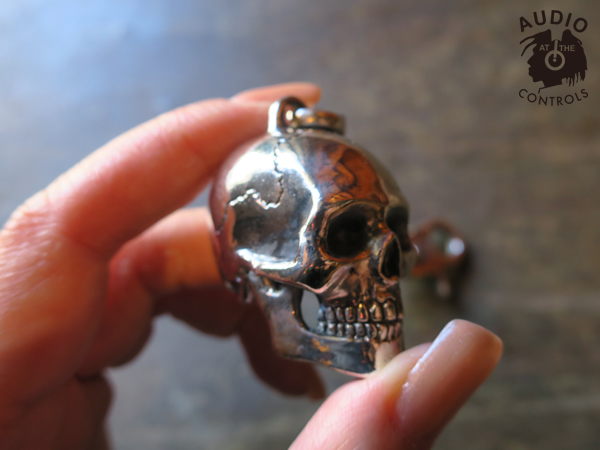 SKULL KEY CHAIN＆KEY HOLDER | AUDIO BLOG