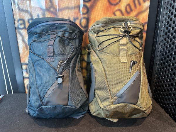 限定カラー】ヒップバッグ&バッグパック入荷！：KUSHITANI 清水店
