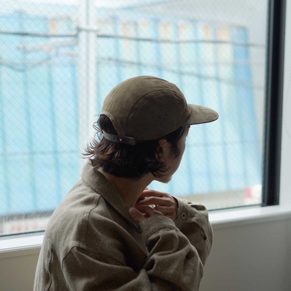 少し大人なJet cap、コーディネートのアクセントに。 / Hender scheme