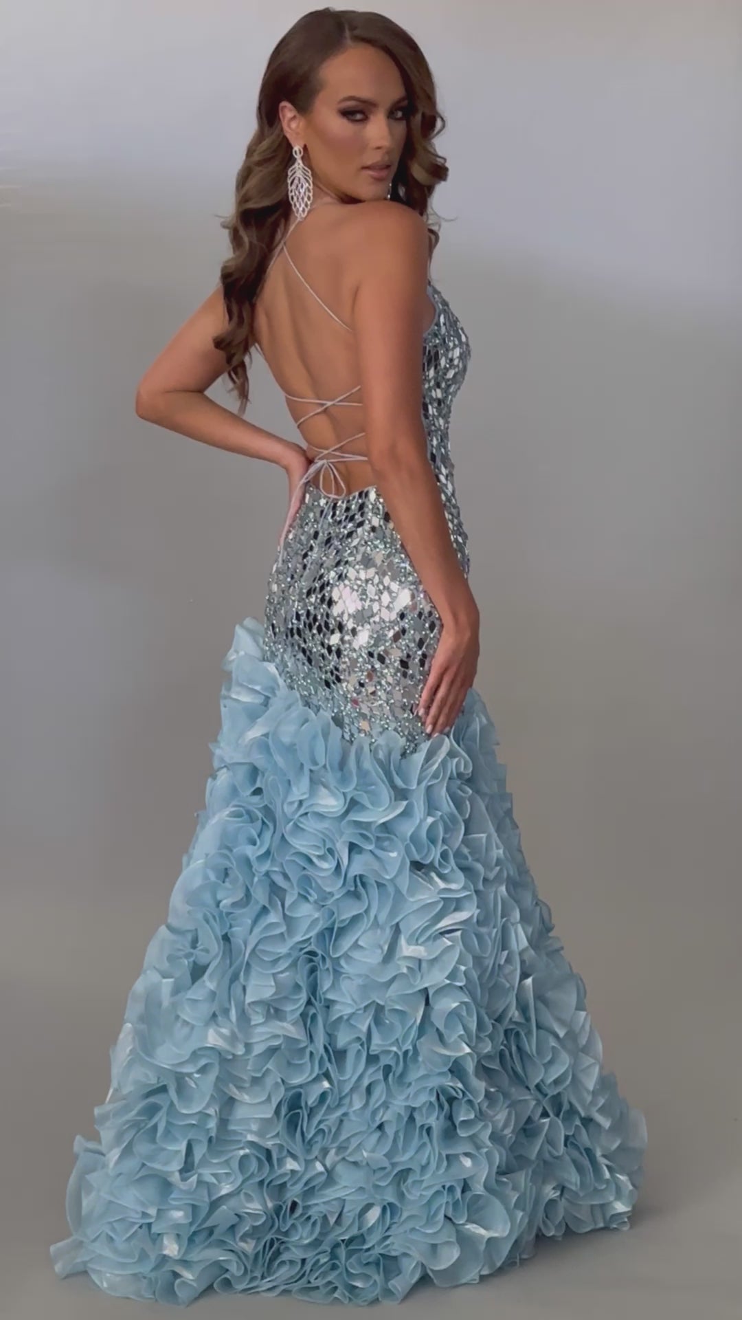 7605 – Jasz Couture