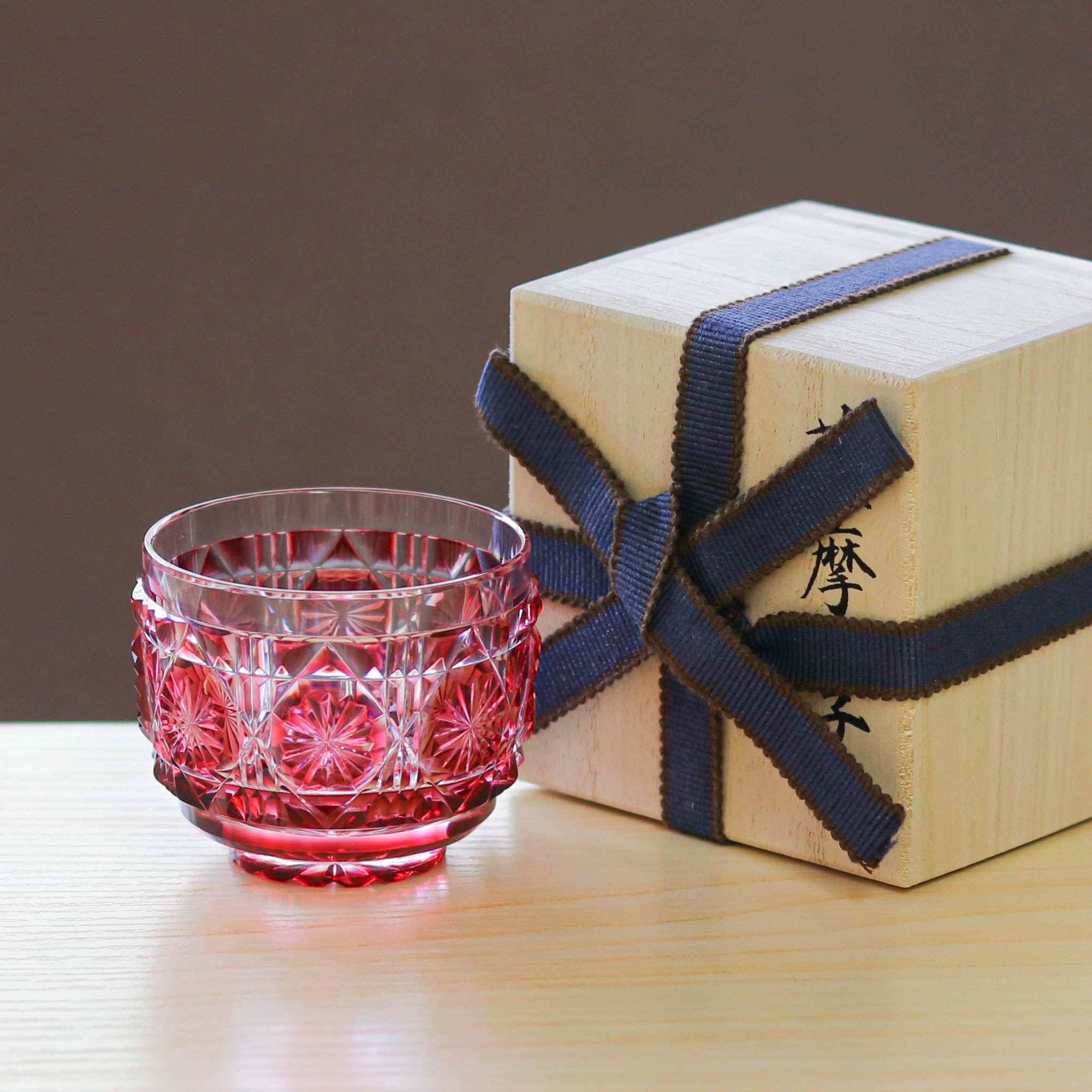 薩摩切子 冷酒おちょこ | 伝匠猪口 | 金赤 | 薩摩びーどろ工芸