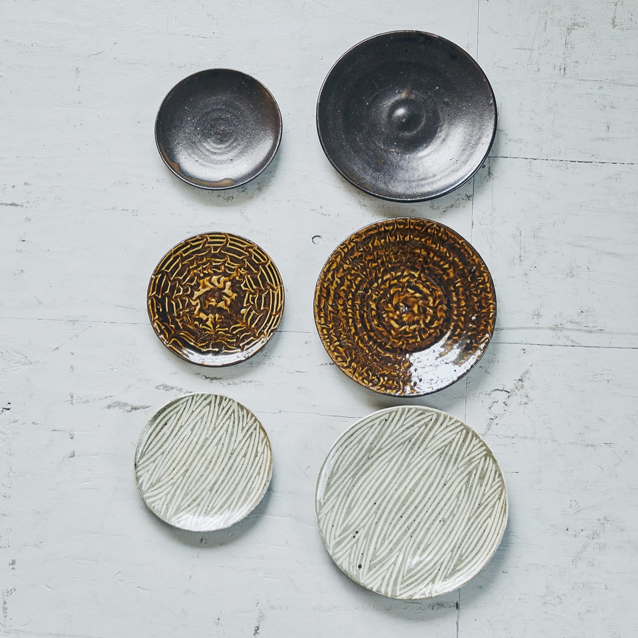 石川圭 皿 – JINNAN HOUSE