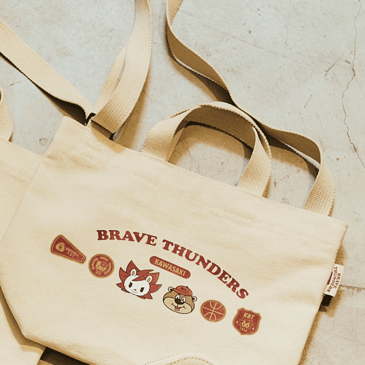 niko and  ×KBT トートバッグ(S) – KAWASAKI BRAVE THUNDERS