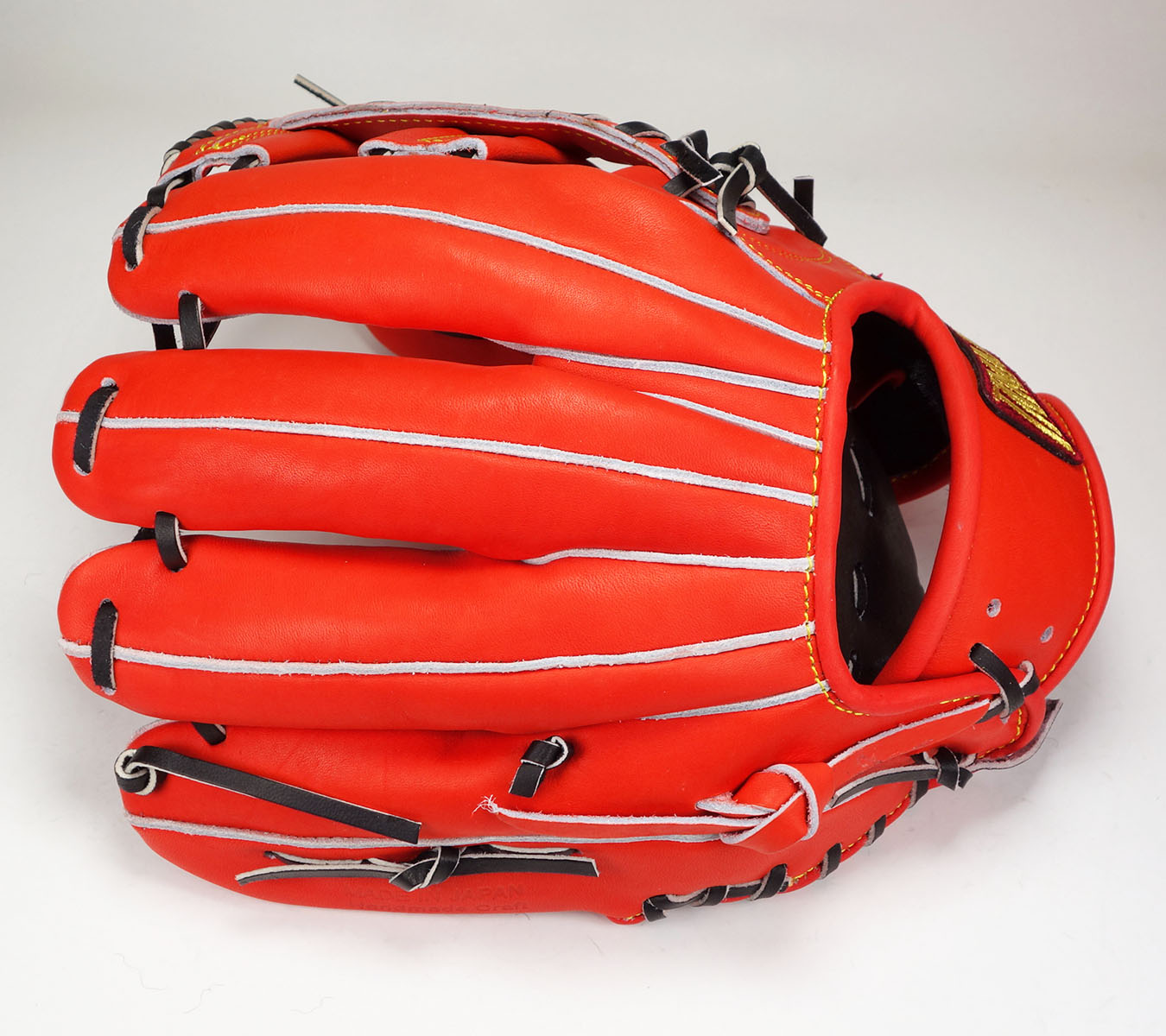 玉澤 ヒーローズ 軟式用グラブ 内野手用 TG-OR815 売り切れ