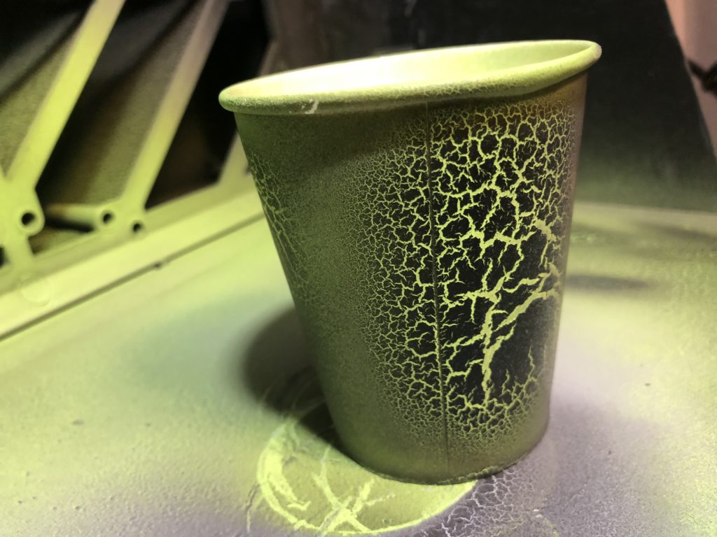 クラック塗装のやり方！！コツ！アイコス グロー｜コッシのブログ DIY