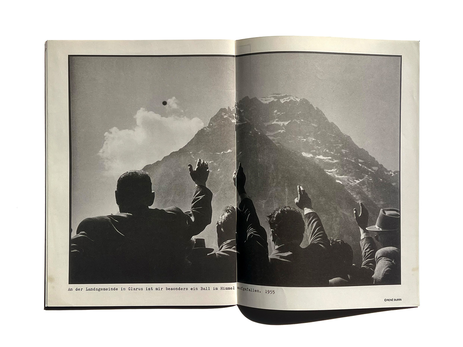 COMME des GARÇONS 2012 SS DM Rene Burri 1 | PAGE SPREAD