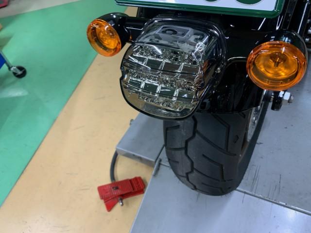 ウインカーレンズ交換（ハーレーダビッドソン MEGA東海の作業実績